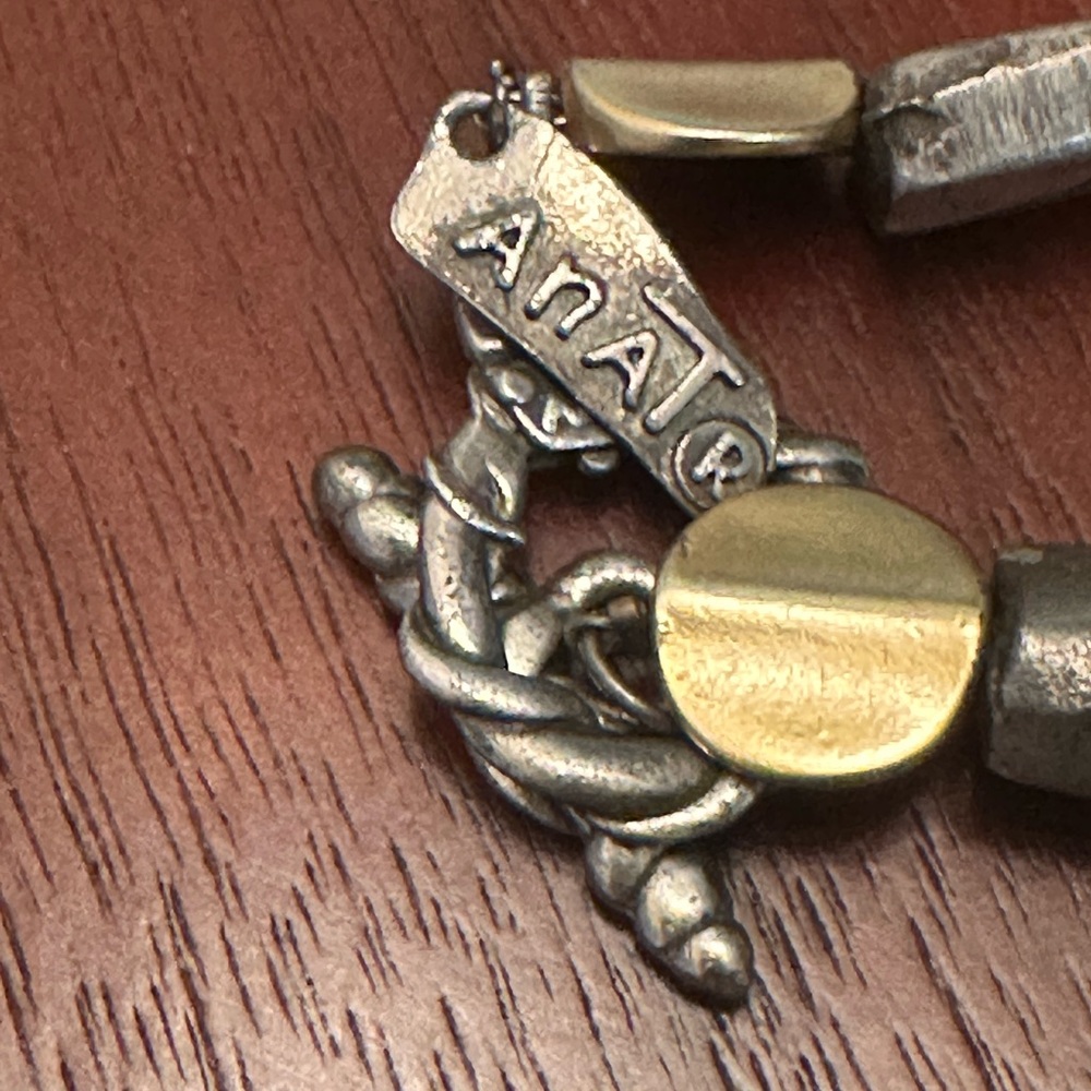 Gold & Silver Tone Necklacece - Picture 3 of 4